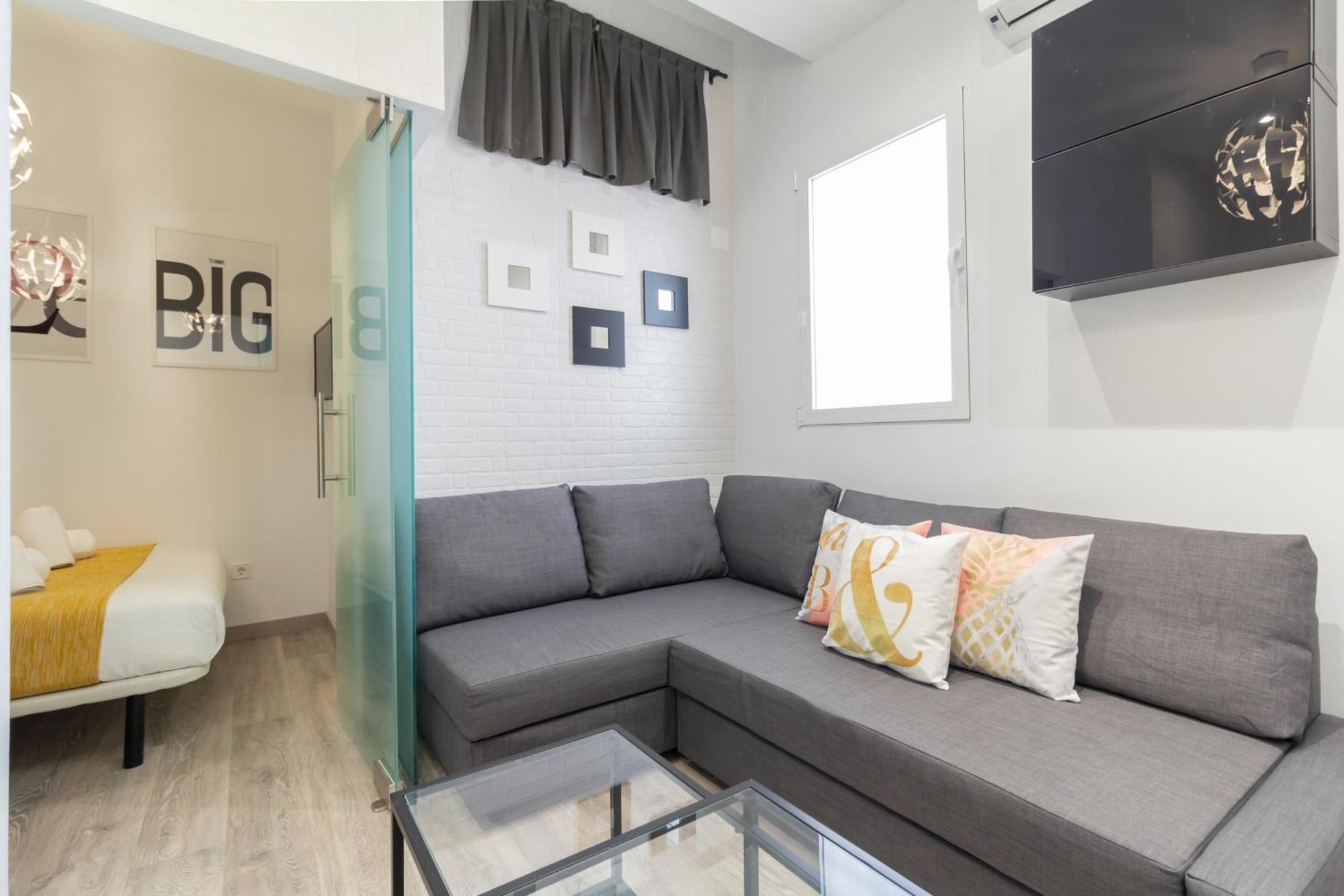 Ronda De Valencia Apartamento Madrid Exterior foto